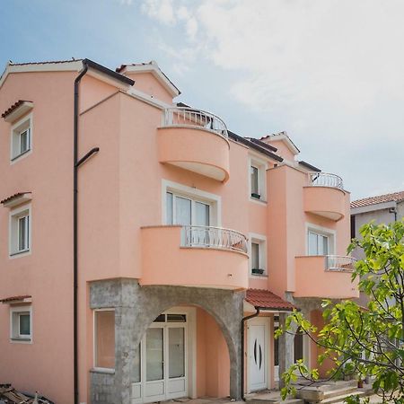 Apartments Klaudia Cista Velika Vodice Extérieur photo