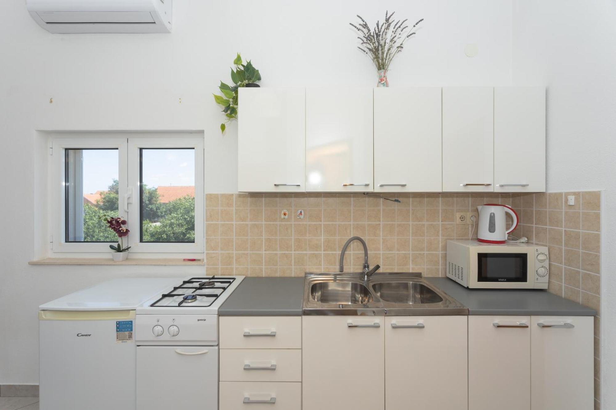 Apartments Klaudia Cista Velika Vodice Extérieur photo