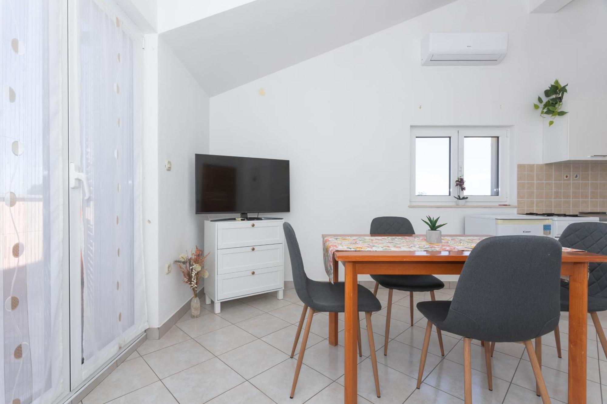 Apartments Klaudia Cista Velika Vodice Extérieur photo