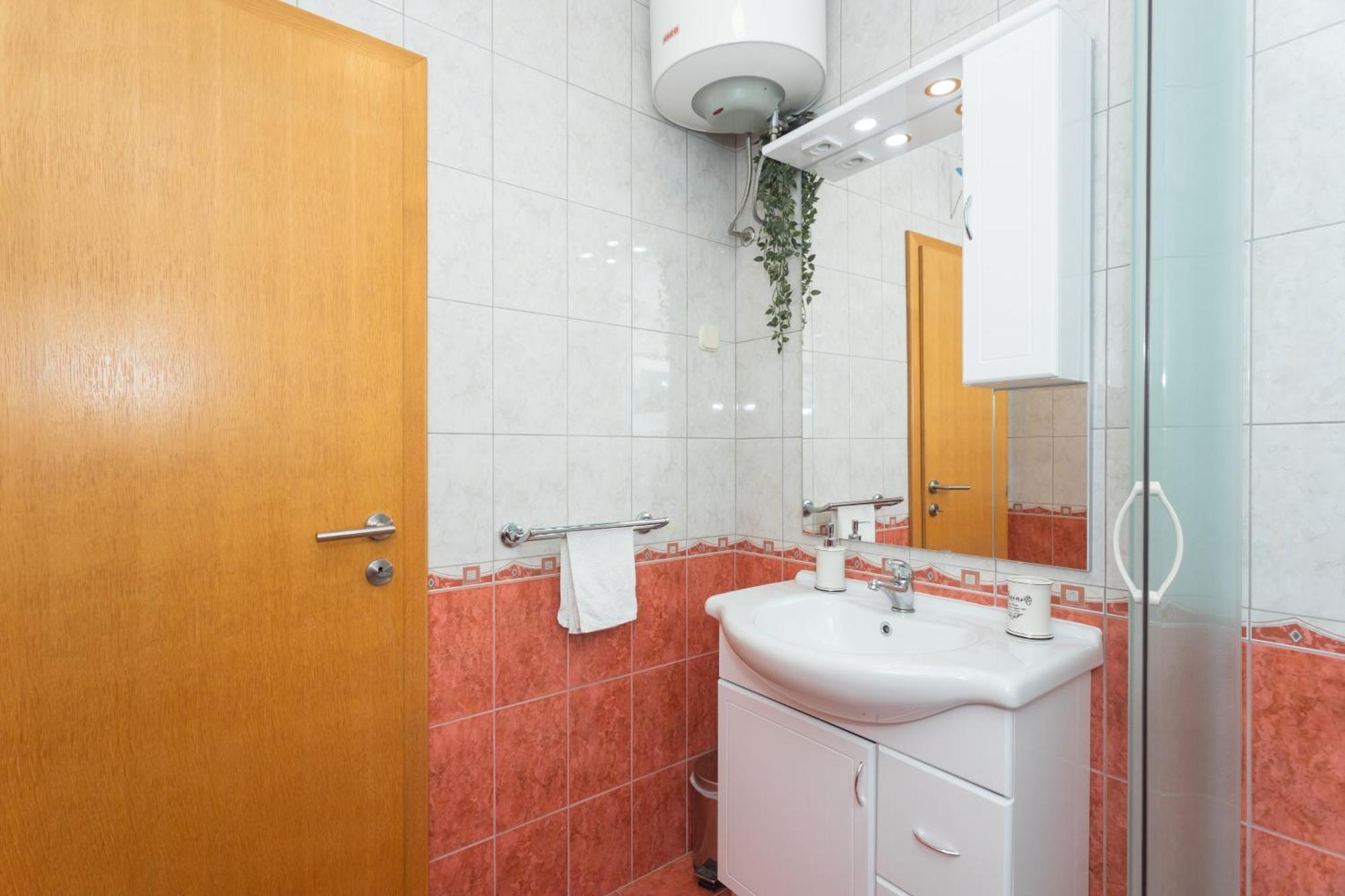 Apartments Klaudia Cista Velika Vodice Extérieur photo